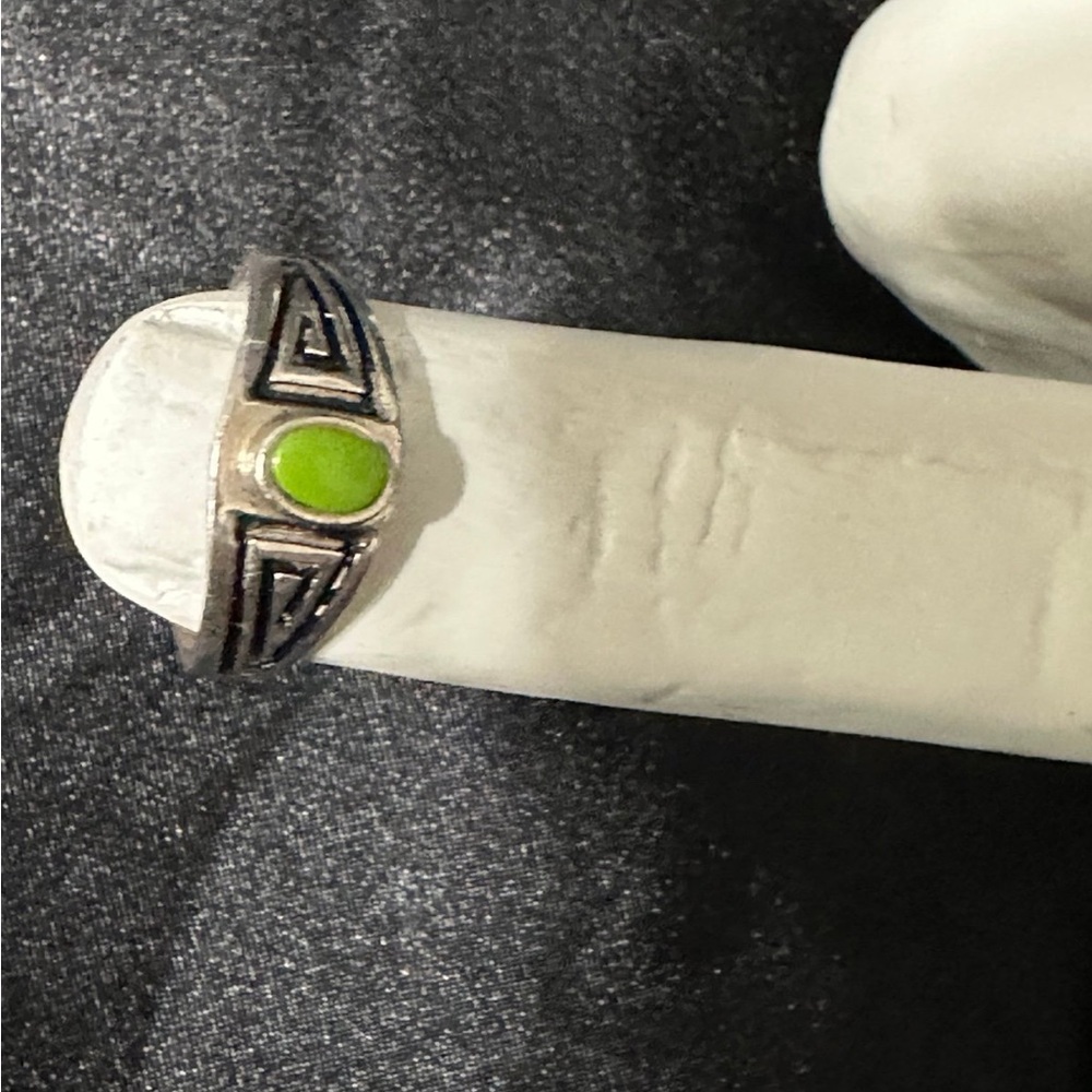 Julius Burbank Ring
